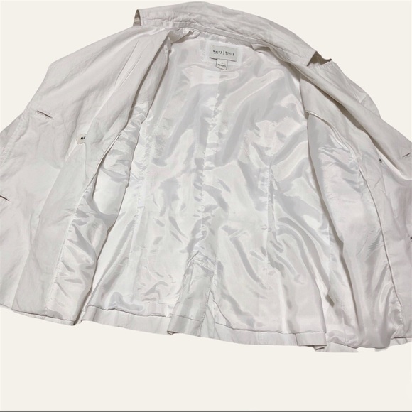 White House Black Market Lightweight Trench - Picture 7 of 11